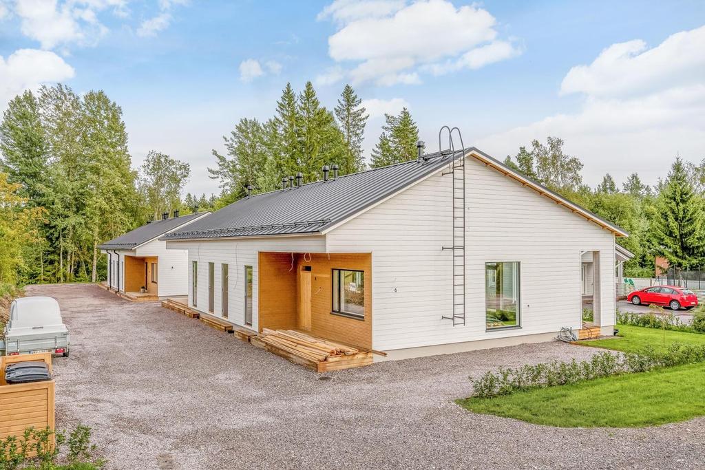 Paritalo Järvenpää, Satukallio Kohdenumero 631518 3-4h,k,s,kph,khh,wc,var, 85,0 m²/90,0 m² Kov. 2019 Energialuokka A 2018 Mh. 295 000,00 Satukalliontie 6 A.