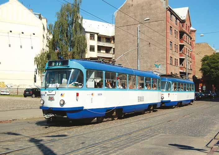 Juhana Nordlund RIIAN JOUKKOLIIKENNETTÄ KESÄLLÄ 2011 Riian sisäinen joukkoliikenne hoidetaan raitiovaunuilla, johdinautoilla ja dieselbusseilla. Riian sisäisiä matkoja voi matkustaa myös lähijunilla.