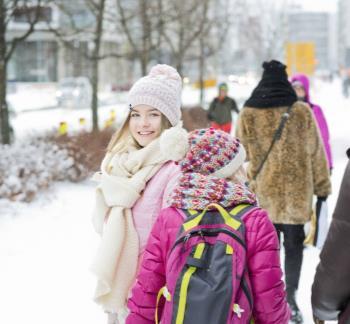 Yhteistyötä pois lähettämisen ja asian siirtämisen sijaan: Asiakkaat toivovat heille nimettyjä yhteyshenkilöitä palvelujen koordinointiin yhteydenottoihin tarvittaviin tahoihin perheen