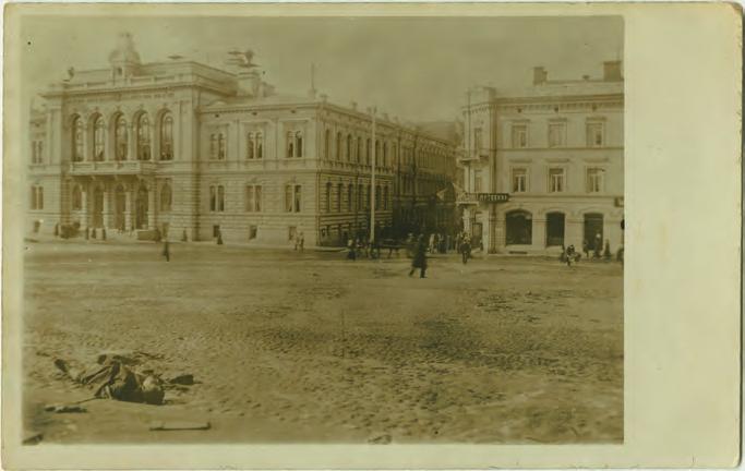 Ilomäen näkötorniin nostettiin valkoinen lippu 6.4.1918 Tornin huippu oli tuhoutunut aikaisemmin tykkitulessa.
