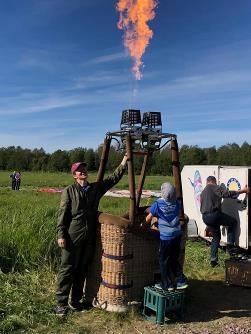 Framil Osallistuin kesäkuussa järjestettyyn Framil -tapahtumaan Porissa omatoimimatkana. Matka alkoi junamatkalla Poriin, jossa hilpeyttä herätti kuulutus, että odotamme vielä veturia.