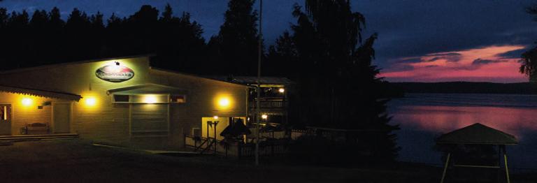 Kukonhiekantie 35 HANHANI Hanilassa pääset tutustumaan mehiläisten salaiseen maailmaan, maistat tuoretta hunajaa, mehiläisen leipää ja kittivahaa.