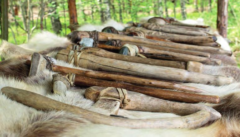 KARTAT JA INFO TAPAHTUMAT PALVELUT VAPAA-AIKA KÄYNTIKOHTEET LUONTOKOHTEET KULTTUURI 8 TOIVI JÄRVISEN TAIDEKOTI Saarijärven Mannilan Taidesäätiön omistamassa