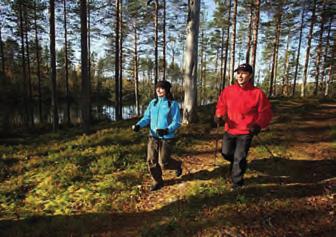 Kierros kattaa järvireitin Saarijärvi, Kallinjärvi, Summasjärvi, Kiimasjärvi, Pyhäjärvi, Iso- ja Pieni-Lumperoinen. Tarkempaa tietoa ja kartta oheisen QR-koodin avulla!