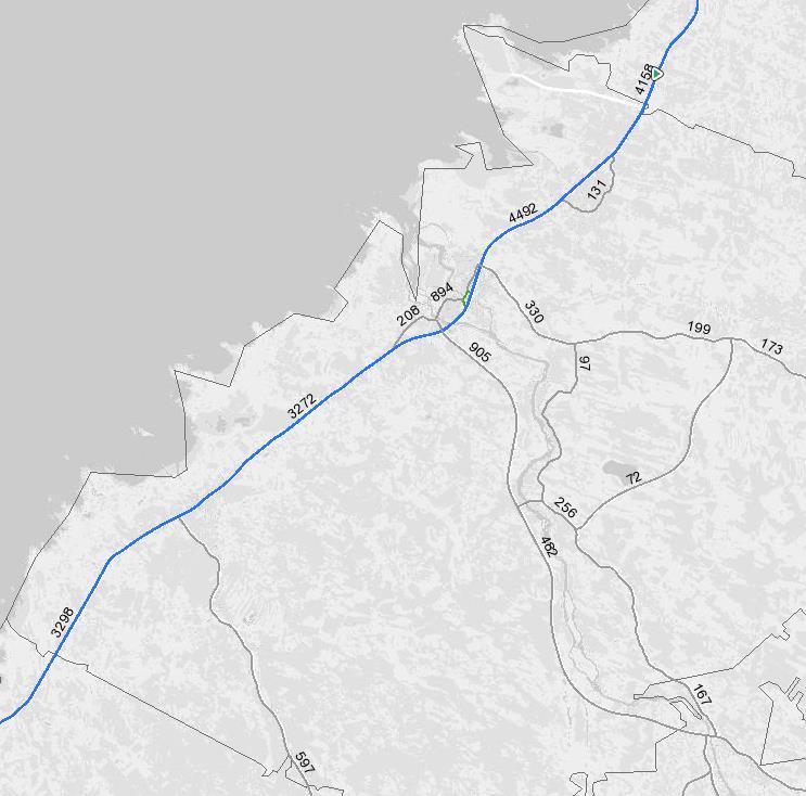 Liikenne Pyhäjoen merkittävin liikenneväylä on valtatie 8, jossa myös liikennemäärät ovat suurimmat.