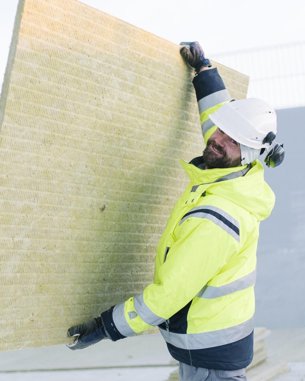 Valitse meidät ROCKWOOL tarjoaa laajan valikoiman tarpeisiisi sovellettavia, vankalla osaamisella kehitettyjä