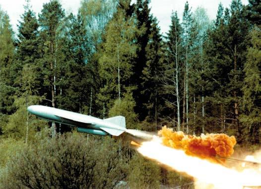 Hankittu ohjus oli varustettu merimaalikärjellä, joka läpäisi noin 400 mm panssarin. Ampumaetäisyys oli noin 3,5 kilometriä. Ohjuksen teho vastasi 120 130 millin tykistökranaattia.