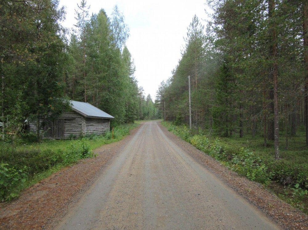 Korvenaluskankaalla. 11.