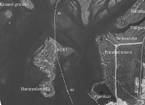 62/65 Byggt år 1927 Gränskarta nr 45 uom. / Anmärk. 7 298 771, 654 643 132, 385 65º 46 42,1632 24º 07 39,1833 Avstånd, m 695,2 m 779,1 m ax az 398,81 (ggg,dd) 180,74 (ggg,dd) Tirron itärannalla.