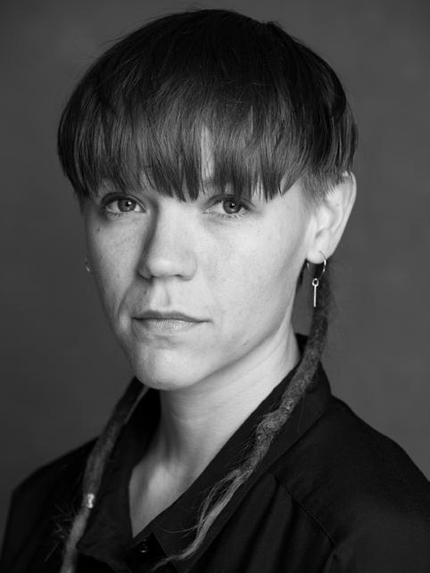 Klara Wenner Tångring BIOGRAFI ARBETEN Klara Wenner Tångring är en skådespelare född i Sverige. Hon är utbildad inom både skådespeleri och dans.