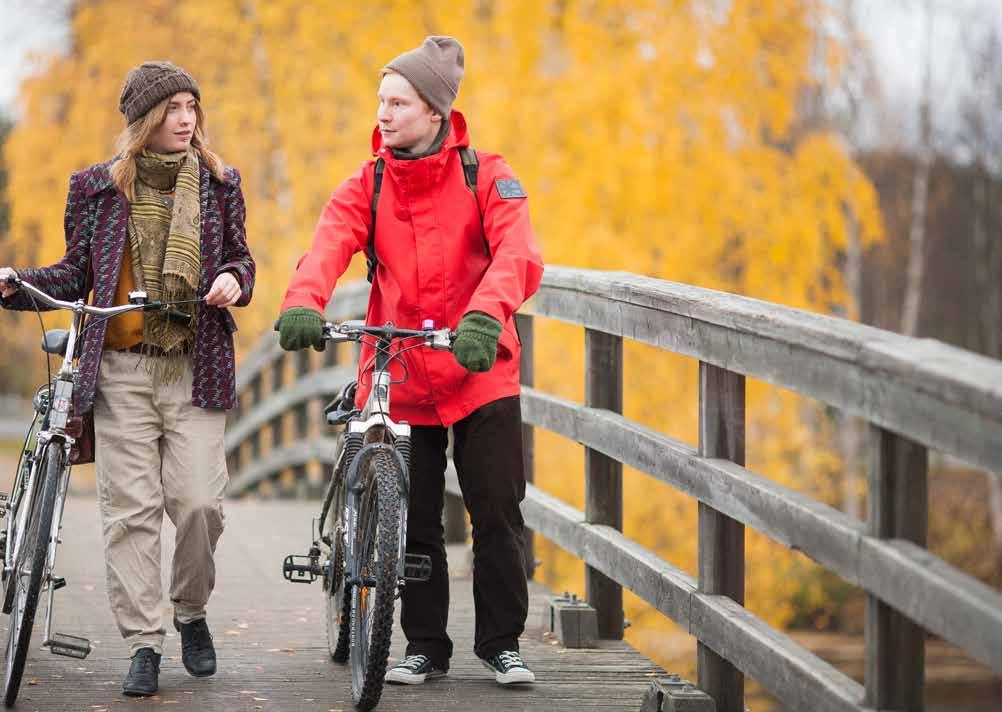 Kasvatustieteiden Oikeustieteiden Luontokasvatuspainotteisuus ja kestävä kehitys Yksi Suomen neljästä oikeustieteellisestä tiedekunnasta ulapland.fi/ktk/opinnot ktk.