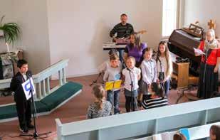 Inkerin kirkon uutisia Inkerin kirkon uutisia Innalan kylässä, Hietamäellä, sijaitseva kirkko on nimitetty pyhien apostoli Pietarin ja Paavalin mukaan.