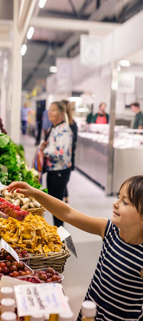 Markkinatyöryhmän tehtävät Työryhmän tehtäväalaan kuuluvat seuraavat toimenpiteet: Kuluttajan tarpeisiin vastaavien elintarvikkeiden tarjonnan edistäminen Korkean laadun ja