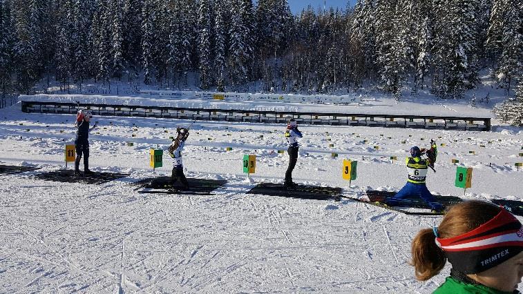 Ampumamatka on kaikilla 50 metriä kuva ampumapenkasta