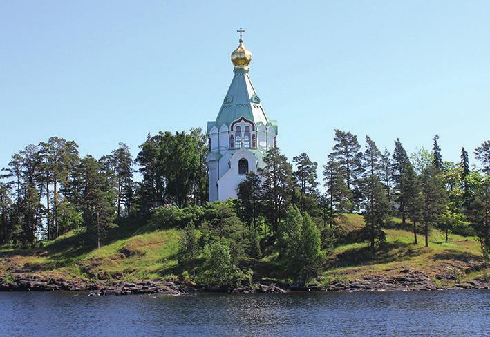 MATKA VANHAAN VALAMOON Irma Koistinen, kuvat Ari Luukkanen 6 Valamon Nikolskin skiitan kirkko (1853), joka näkyy ensimmäiseksi Valamoon tullessa.