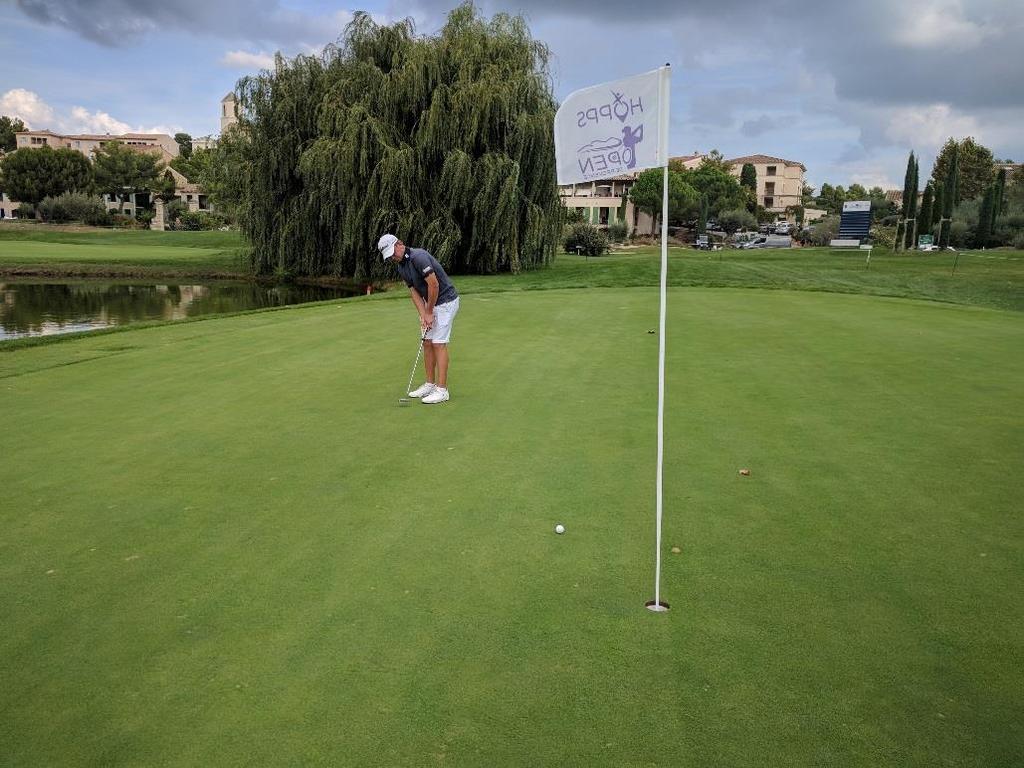 VIHERIÖKÄYTTÄYTYMINEN Lippu saa olla reiässä putattaessa Puttilinjaa saa koskettaa Caddie voi merkitä