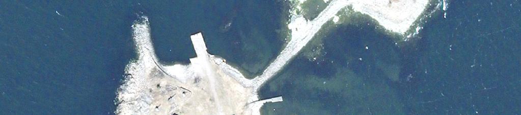 13 4.3 ISOSAAREN NYKYTILA Valtaosa Isosaaresta on hakattu ja puustoa on jäljellä rannoilla sekä noin 5 hehtaarin alalla saaren