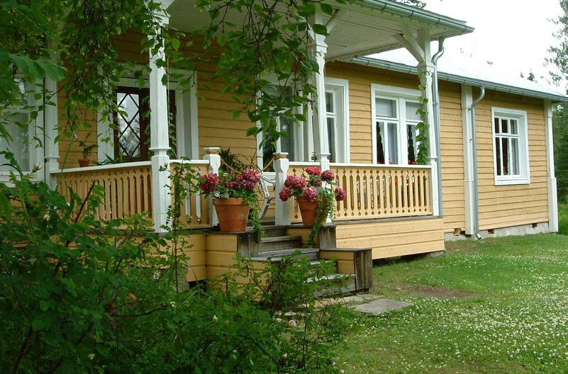 ILOMANT ILOMANT HEINÄVE Kesäpäivä Valamossa Saatavilla 1.6.-31.8. joka päivä!