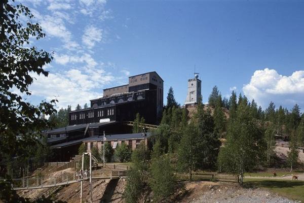 MPU MPU OUTOKU OUTOKU VALTIMO Kiehtovaa kaivoshistoriaa opastettu kierros - Kierros johdattelee kävijän kaivostyöhon ja sen historiaan.