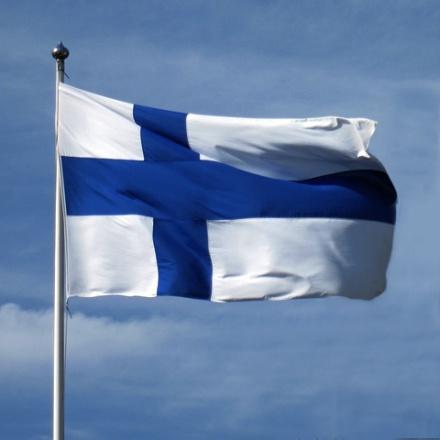 3 Perjantai 27.4. Veteraani- ja maanpuolustusilta on valitettavasti peruutettu vähäisen osallistujamäärän vuoksi. Suunnitelmissa on isänmaallinen päivätilaisuus syksyllä. Sunnuntai 29.4. klo 8.