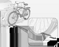 Säilytys 63 Ilman kiinnitettyä sovitinta: 6. Kiinnitä lisäksi kolmannen polkupyörän molemmat pyörät kiinnityshihnoilla pyöräsyvennyksiin.