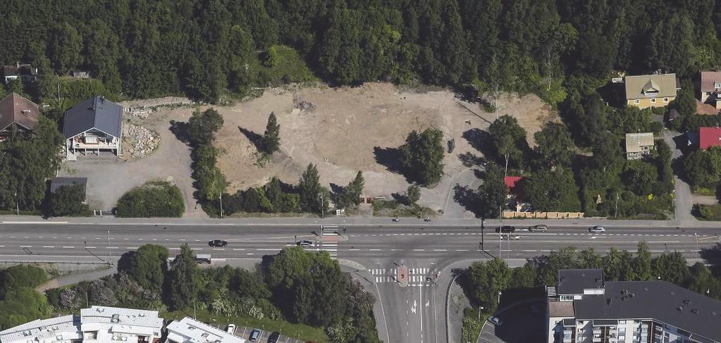 Google maps Kuva: Muuntamokoppi ja pari sähkökaappia Pispalan valtatien varressa.