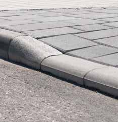 LIIMATTAVA REUNAKIVI 60 MM 60 mm korkeaa liimattavaa betonireunakiveä kutsutaan yliajokiveksi.