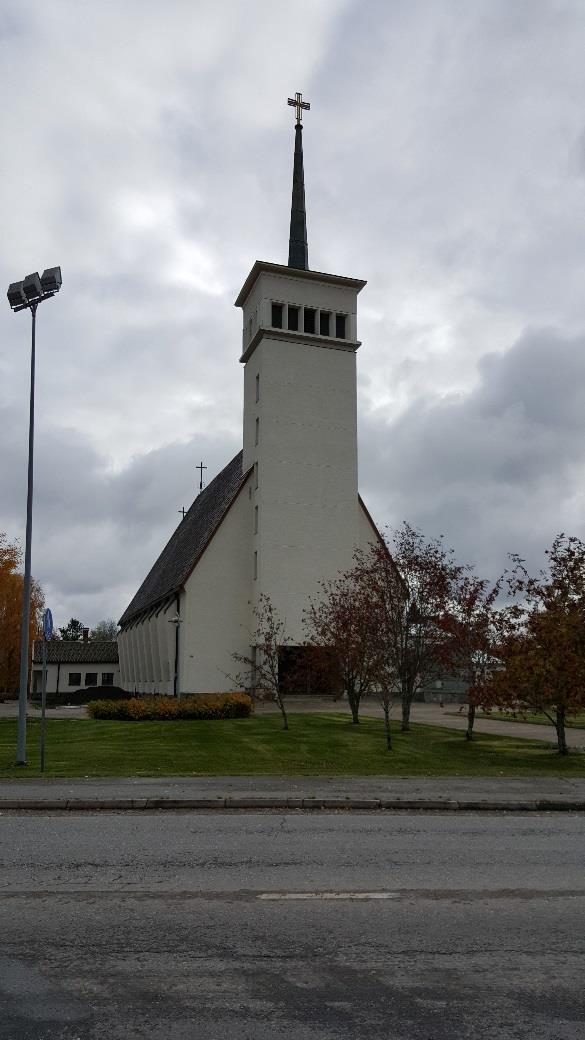 Kirkko Kirkko oli esteettömyyskävelyn aikaan remontissa.