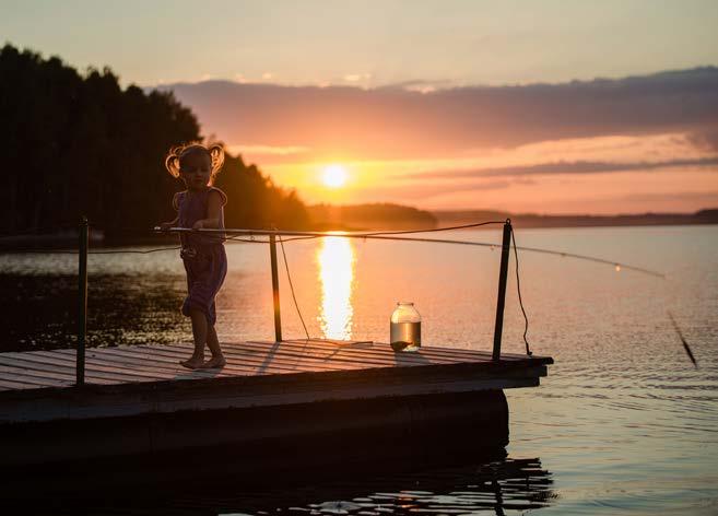 Lisäksi aktiivinen kyläyhdistys, Muuramen Syke ja Jyväskylän kansalaisopisto tarjoavat paljon ohjelmaa ja toimintaa niin lapsille kuin aikuisille.