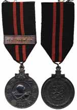 Ruotsinkielinen) / Soldier boy cross, blue cross and two mini s of continuation war medal 40 1013 Finland Voluntary Firefighters