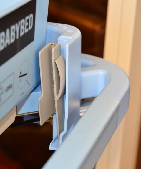 Sivukaiteellisten sänkyjen kulmapalat voidaan vaihtaa niin, että sivulaitojen ohjaimia ei enää