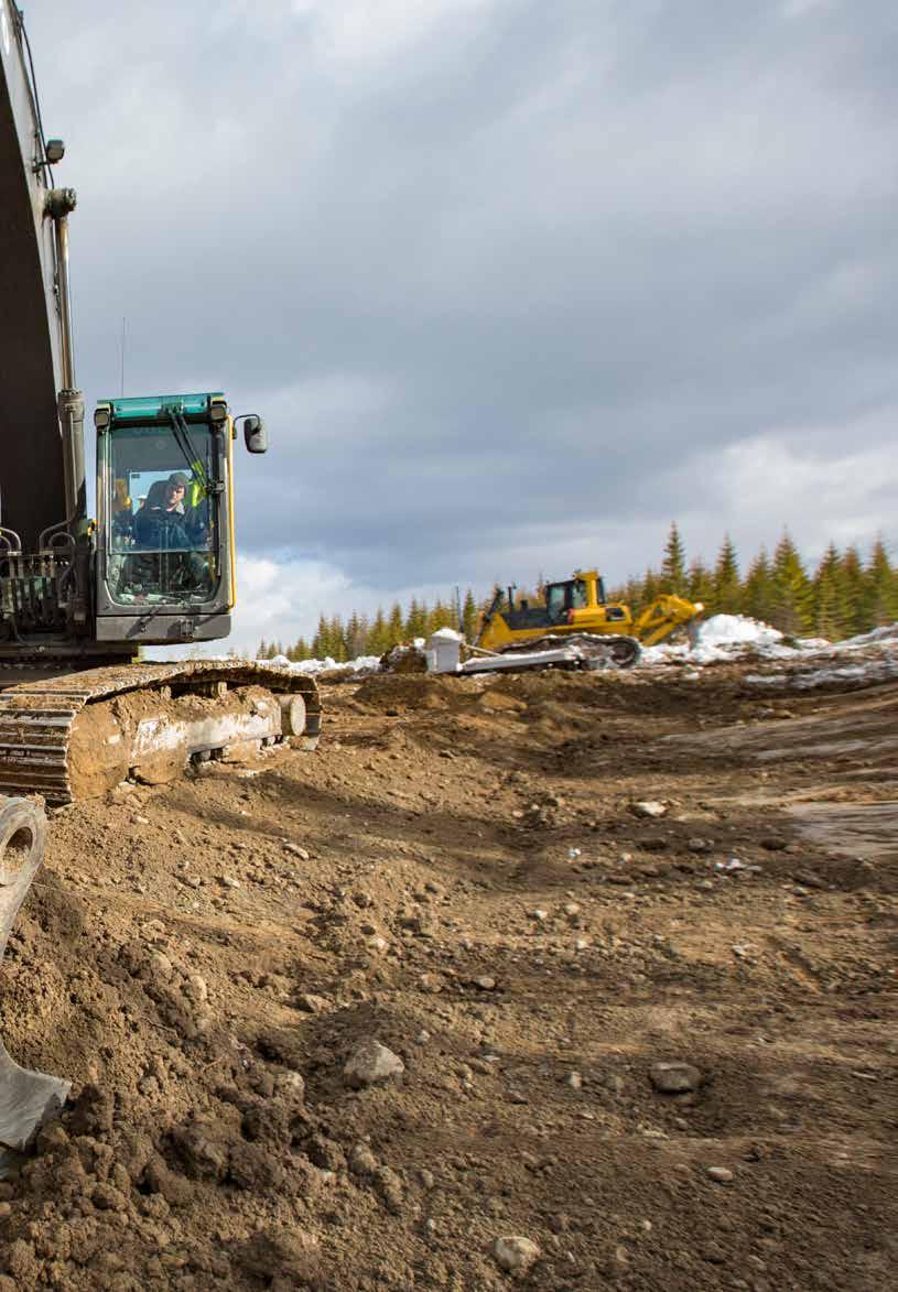 EC233 valmis ensimmäiseen testiin Pohjois-Ruotsin sisäosissa rakennetaan tuhansia kilometrejä metsäautoteitä, joista yhdellä kaivukoneenkuljettaja Eddie Sethsson testaa engconin uusinta