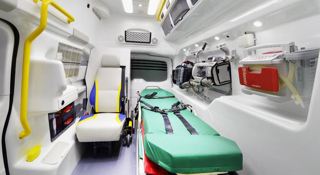 Ambulanssien ketterä tilaihme Mahdutimme samaan ambulanssiin uudet innovaatiomme ja kehitimme niitä vielä edelleen. Syntyi Profile Advanz.