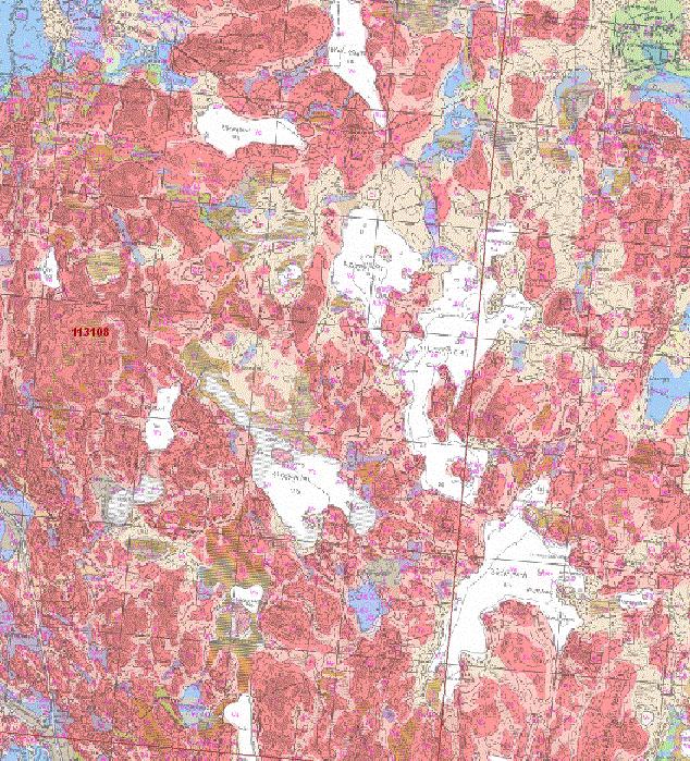 3 JÄRVEN JA VALUMA-ALUEEN KÄYTTÖ JA SUOJELU 3.1 MAAPERÄ JA MAANKÄYTTÖ 3.1.1 MAA- JA KALLIOPERÄ Järvien lähivaluma-alue on suurelta osin kallioista.