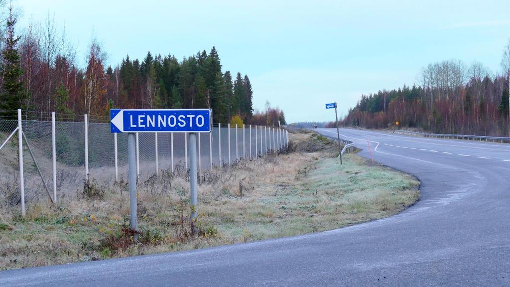 AJO-OHJE VARUSKUNTAAN: Varuskuntaan pääset sekä Pirkkalan että Lempäälän suunnasta seuraamalla lentokentän opasteita.