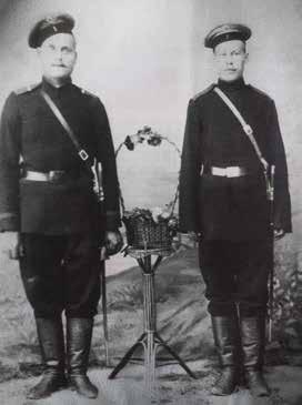 Oscarilla oli useita sisaruksia, tietojeni mukaan ainakin Stepan eli Teppo, syntynyt 1866, Vasilij 1869 tai 1870, Agafja 1876, Tatiana 1879, Matrona 1882 ja Glikerija 1890.