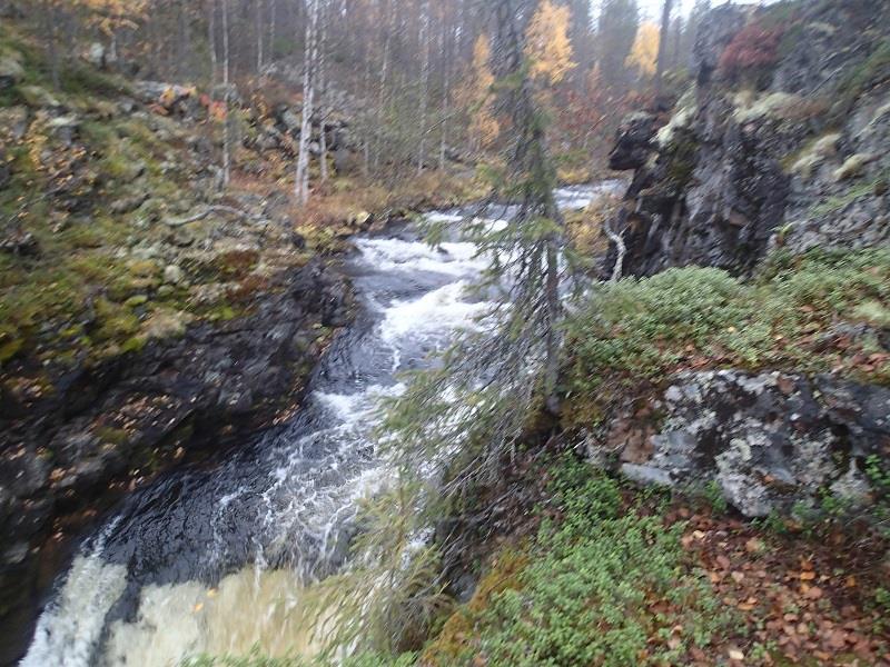 Aluehallintoviraston edustajat tutustuivat Kuerjoen Kuerlinkat-nähtävyyteen 25.9.