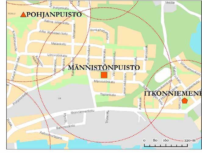 Männistönkadun puolella puistoa reunustavat lehmukset. Yleisilme siisti. Välineitä sekä isoille että pienille.