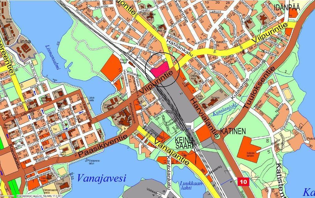 4 Suunnittelualueen välittömässä läheisyydessä sijaitsee kaksi päivittäistavarakauppaa, joista toinen tontilla 3. Lähistöllä on myös Hätilän ja Tuomelan yhteiskoulut sekä Ortelan koulu.