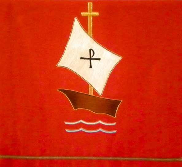 Turvallinen laiva Kun kiehuu meren avaruus, eikä yön pimeydessä näy polkua, Hän on uskollinen ruorin ohjaaja, ja laivan luotettava kompassi (Virsi 396, Inkerin kirkon virsikirja) irkkoja verrataan