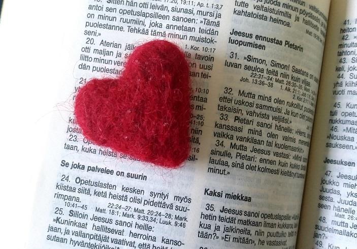 PAIKAT ja OSOITTEET: Seurakunnan toimisto Avoinna ma klo 9 14.30 ja to klo 9 14.30 p.044 724 83 00 hameenkyro.seurakunta (at) evl.fi Hollitie 2. Torikadun Olohuone Kyröskoskella, Torikatu 8, 2.