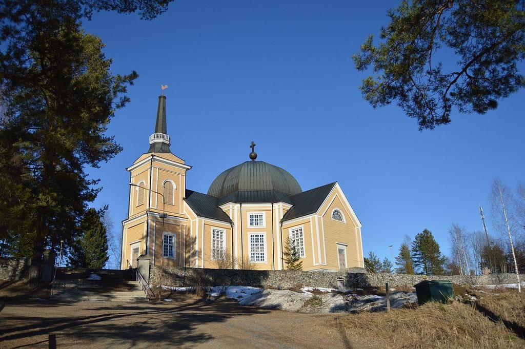 Kuva: Wikimedia Commons Rääkkylän kirkko (1850) - Vaakalaudoitus - Niukka