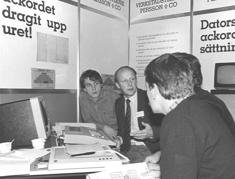 4 Historiamme Historiamme Åke Persson, Monitor ERP System AB:n perustaja syntyi Keski-Ruotsissa Ytterhavran kylässä.