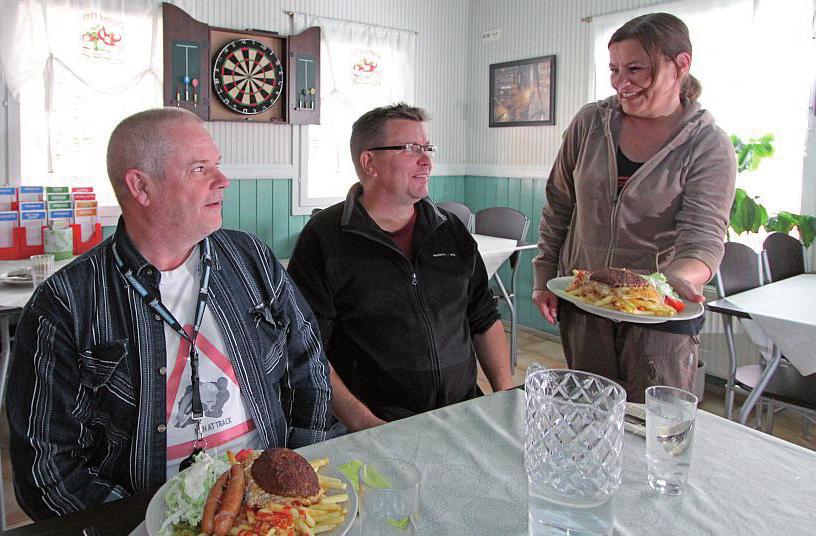Wäläkky Navitas News 2/2014 15 Kuva: Matti Tuovinen Henry s Grill House satsaa erityisesti laatuun.