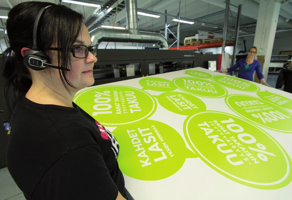 Navitas News 2/2014 Navitas kiinteistöt B1G:n isot koneet tulostavat digijälkeä pahville, puulle, jopa betonille.