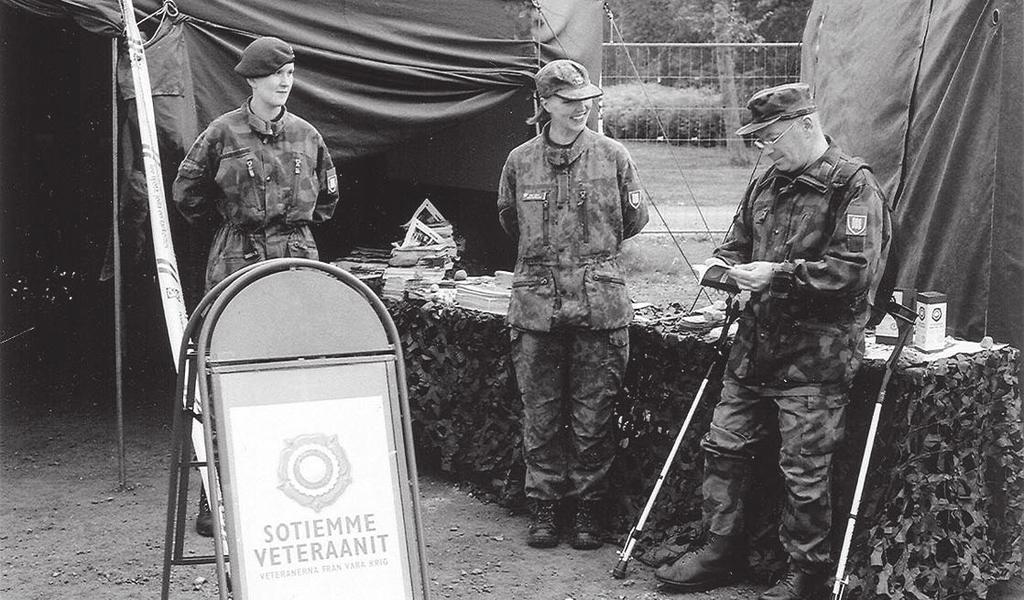 Tänä kesänä sen erikoisnäyttelynä oli pienoislentokone-esittely: n. 200 pienoismallia kaikista mahdollisista taistelu- ym. koneista sodan kaikilta osapuolilta oli todella vaikuttava.