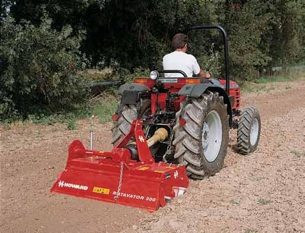 Rotavator 300: lisäkapasiteettia pienille traktoreille. Rotavator 300 on suunniteltu luotettavaksi ja pitkäikäiseksi työkoneeksi enintään 33 kw:n tehoisiin traktoreihin.