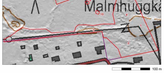 Kohteenyleiskuvaus: Vuosina19401941venäläistenrakentamaanHangontukikohtaankuuluvatykistöratasiihenliittyvinera kenteineen.