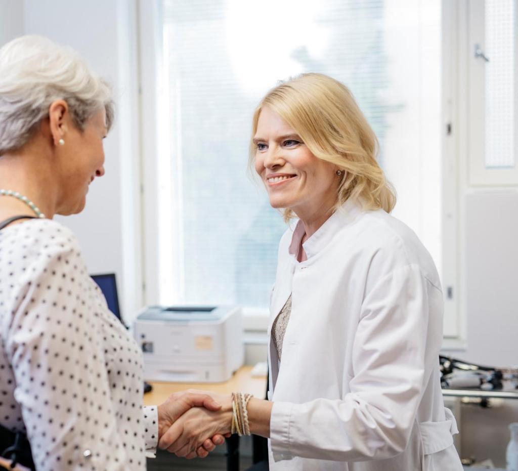 Työterveysneuvottelu Työterveysneuvottelussa työntekijä, työterveyshuolto ja työnantaja yhdessä selvittävät työntekijän mahdollisuuksia jatkaa työssä alentuneesta työkyvystä huolimatta.