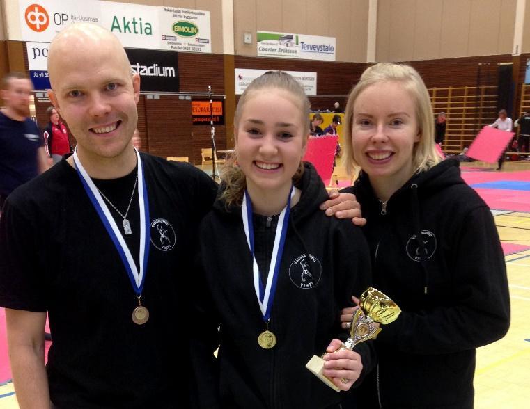 Toni Derar, harrastajamiehet +80 kg Kuva: Toni, Eura Cup mitalisti 8.10. Porvoo Open 1. Jessica Iivarinen, B1-tytöt -59 kg 3.